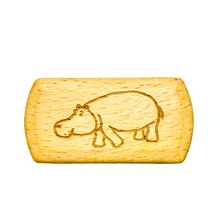 Laden Sie das Bild in den Galerie-Viewer, Kindernagelbürste mit verschiedene Motiven zur Auswahl